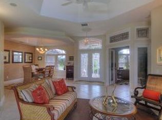 230 Loggerhead Dr, Melbourne Beach, FL 32951