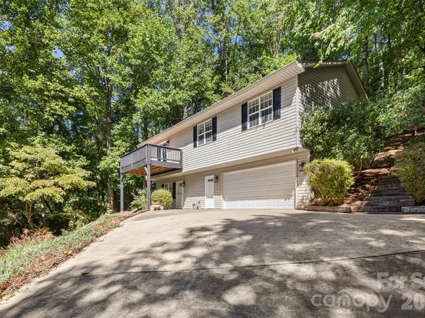 39 Mountain Site Ln, Asheville, NC 28803