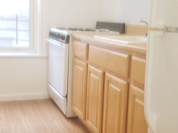 2nd image of 2315 Cropsey Ave APT B8