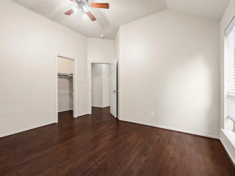 2822 Lakecrest Forest Dr — Photo 12