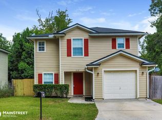 8119 Cahoon Dr W, Jacksonville, FL 32221