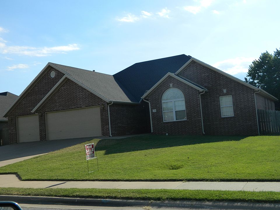 604 Leisure Lane