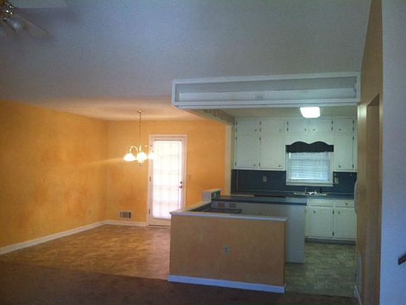 4th image of 4625 Barnes Ct