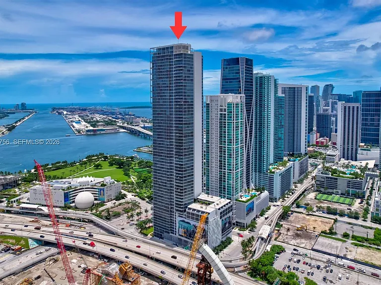 1100 Biscayne Blvd #4002 — Photo 2