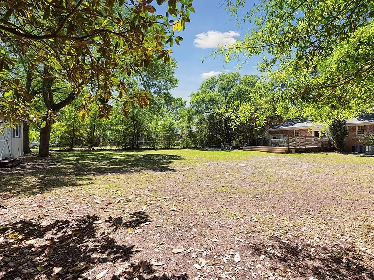 857 Stiles Dr — Photo 29