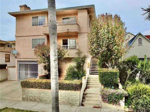 942 W 10th St APT 1, San Pedro, CA 90731