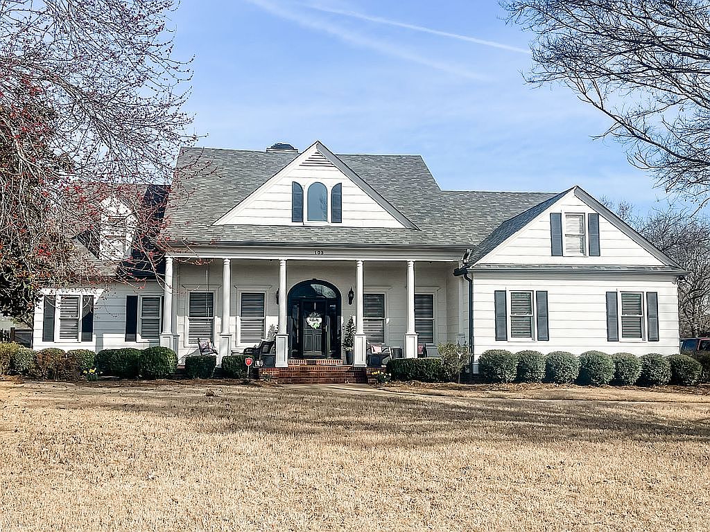 103 Persimmon St Marion AR 72364 Zillow