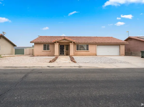 8758 E 25th St, Yuma, AZ 85365