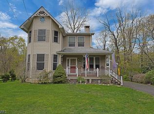 4 Brook St, Peapack, NJ 07977