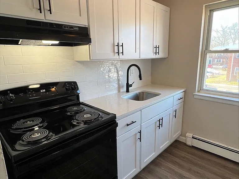 289 Main St #9D — Photo 4