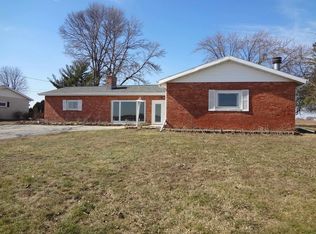 N7169 County Road C, Seymour, WI 54165