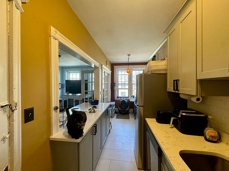 2 Crawford St #12 — Photo 20