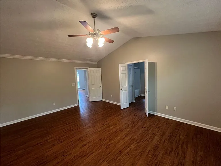 3770 Oak Park Dr — Photo 8