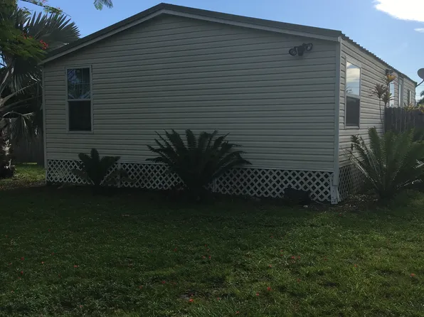 612 Orange Rd #1, Clewiston, FL 33440
