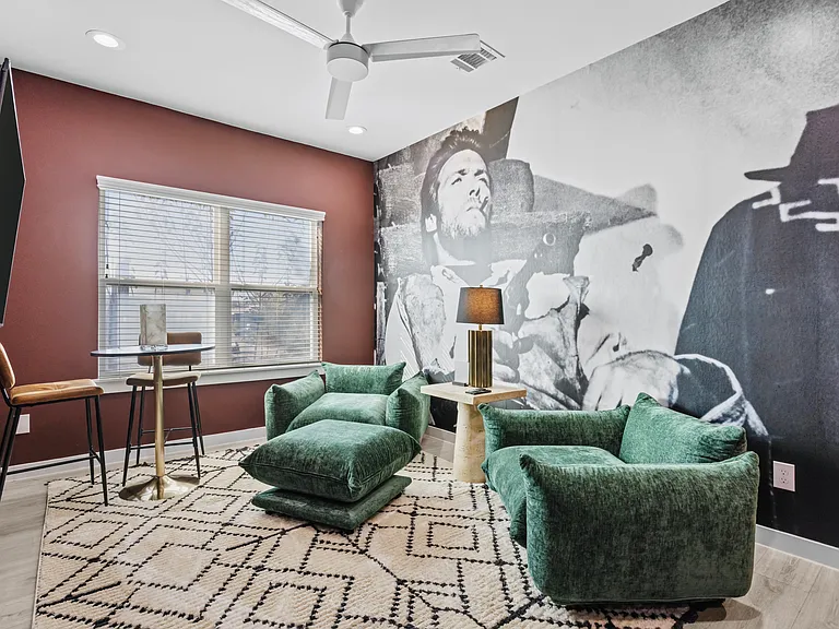 6829 Cadillac St — Photo 3