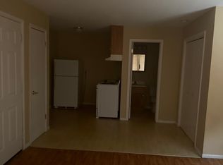 657 W Main St #7, Decatur, IL 62522