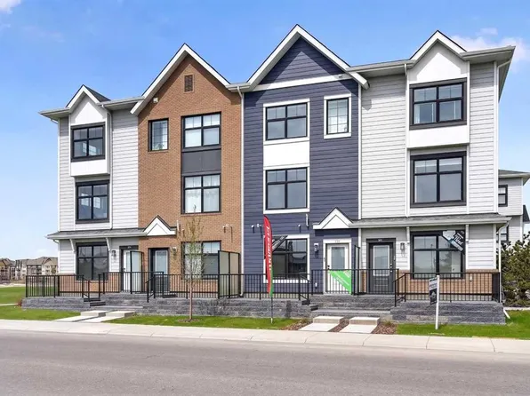 589 N Mahogany Rd SE, Calgary, AB T3M 3K9