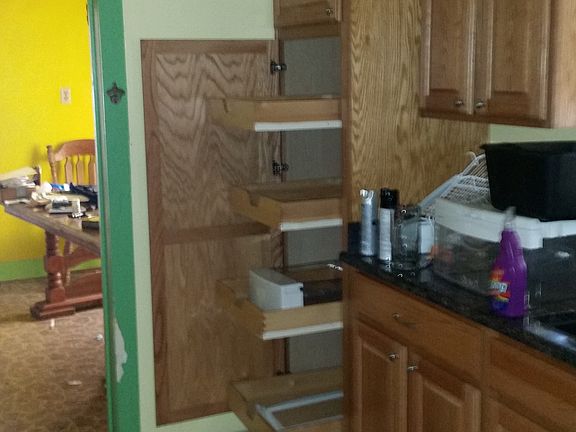4th image of 1410 Craig St