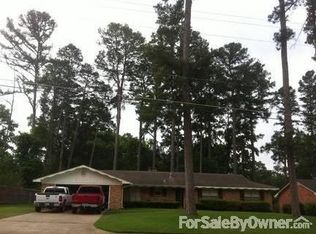 1106 Eden Dr, Longview, TX 75605