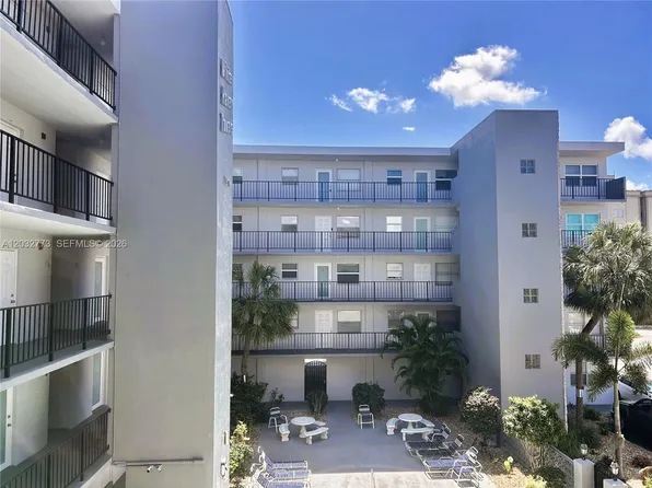 1750 Jefferson St APT 303, Hollywood, FL 33020