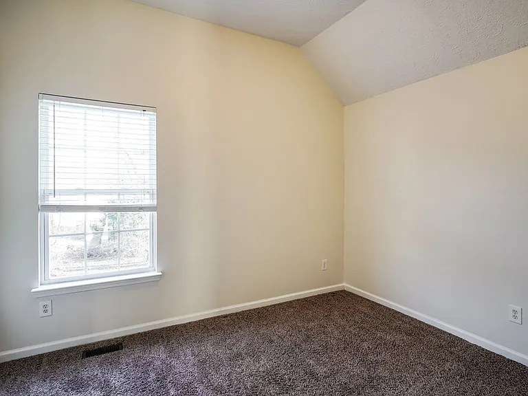 7212 Legacy Dr — Photo 13
