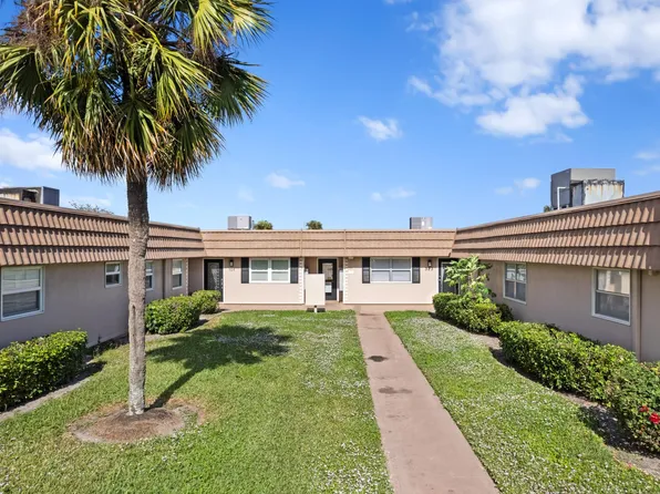 323 Seville N, Delray Beach, FL 33446