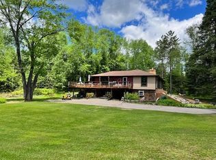 511 Sundstein Rd, Eagle River, WI 54521