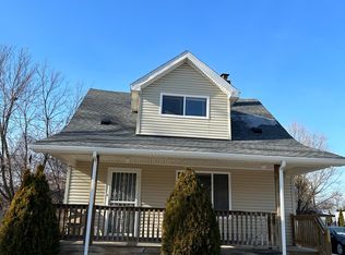 529 N Saginaw St, Pontiac, MI 48342
