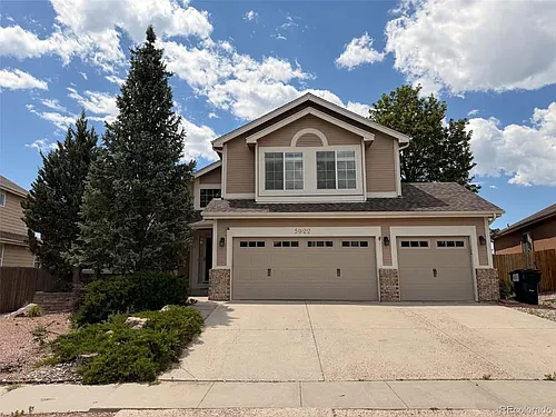 5922 Instone Cir Photo 1