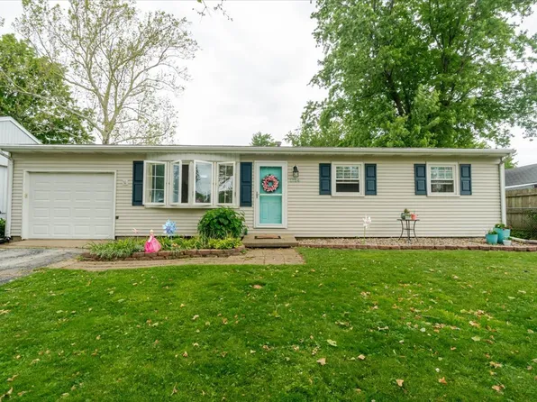 1714 Lawndale Way, Bloomington, IL 61704