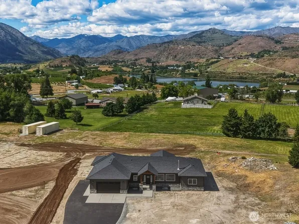 110 Slide View Lane, Manson, WA 98831