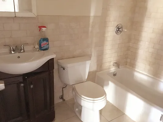 Rented by NY Space Finders Inc. | media 6