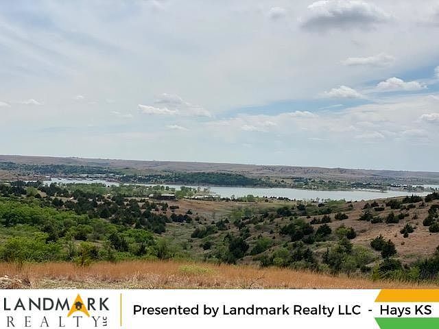 1st image of 120 Lakeshore Dr