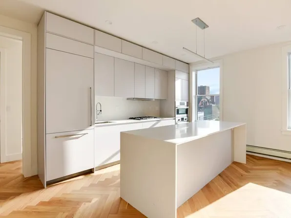 379 Washington Avenue image 1 of 13