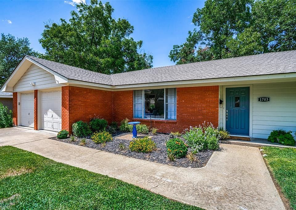 1st image of 1703 Bluebonnet Trl