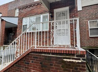 2707 S 9th St, Philadelphia, PA