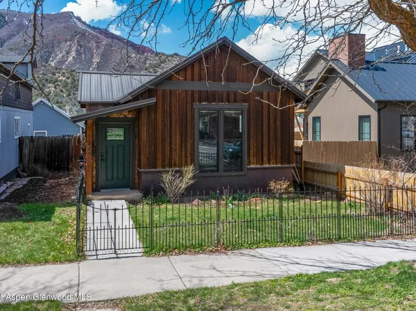 1009 Pitkin Ave, Glenwood Springs, CO 81601