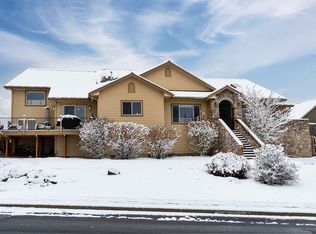 2311 SW 40th St, Redmond, OR 97756