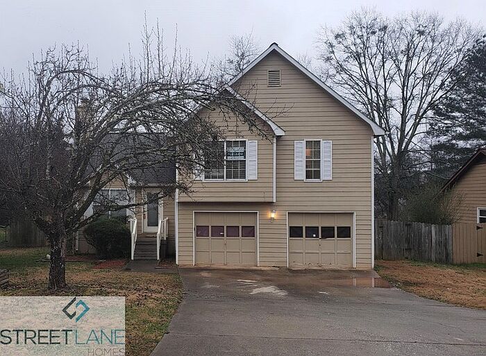 2nd image of 5812 Meadow Ln