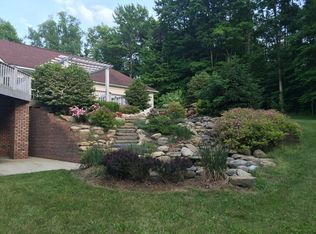 5115 Sunnybrook Rd, Kent, OH 44240