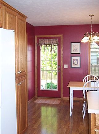4th image of 1525 Brewer Dr