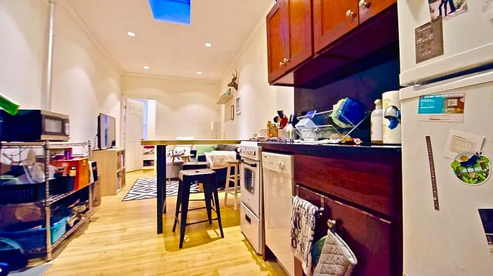 Rented by Brick&Mortar | media 17