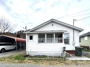602 W Main St, Covington, VA 24426
