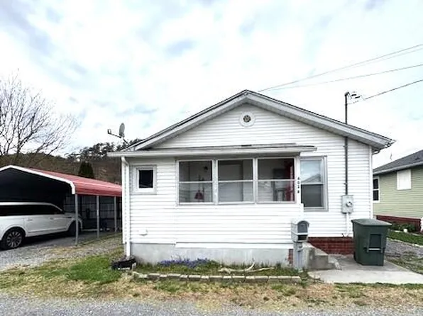 602 W Main St, Covington, VA 24426