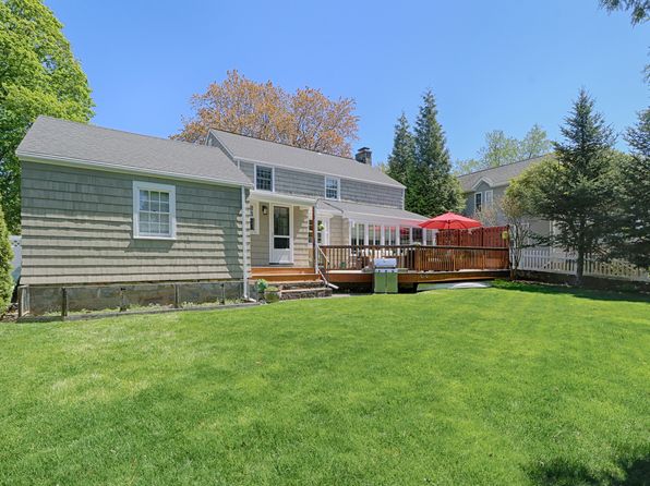 3439 Park Ave, Fairfield, CT 06825