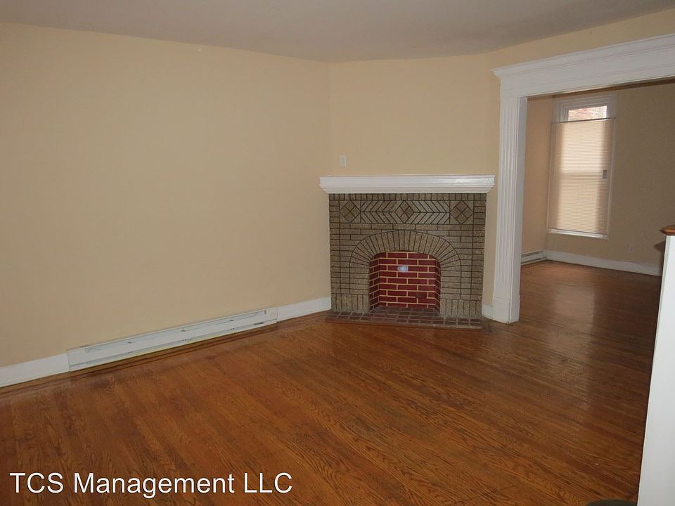 1st image of 4424 N Gratz St