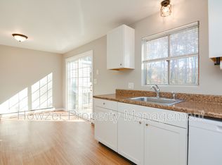 76 Maple St APT C, Norton, MA 02766