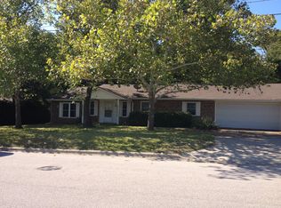 1306 E Boynton St, Hamilton, TX 76531