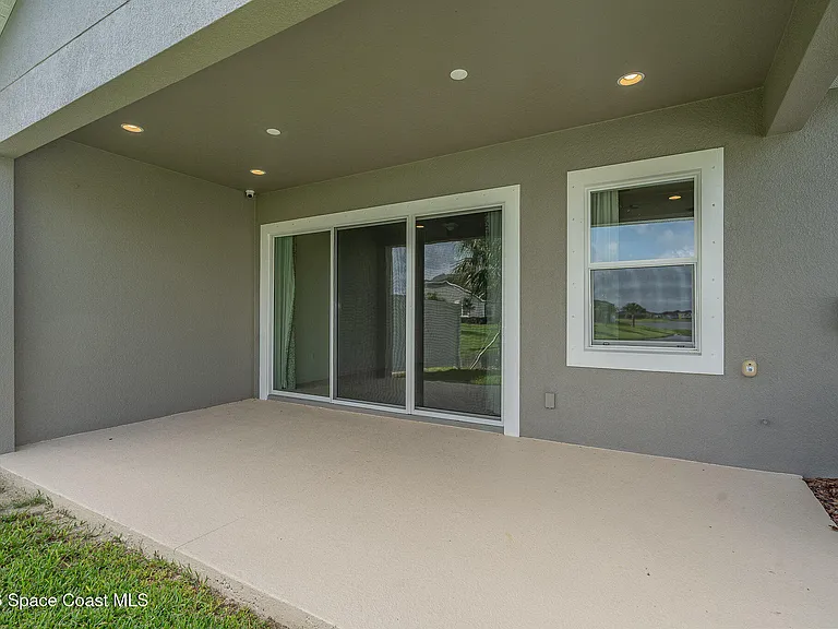 2688 Avalonia Dr — Photo 24