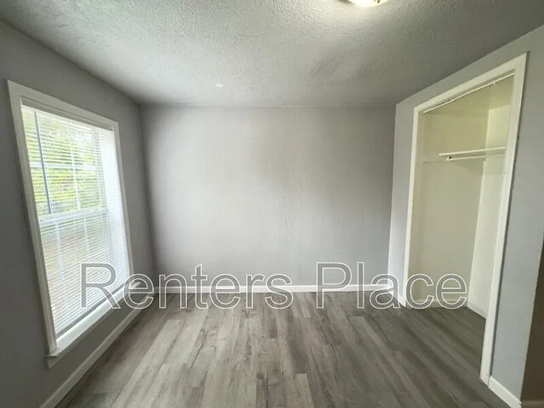 4717 S 33rd West Ave — Photo 6